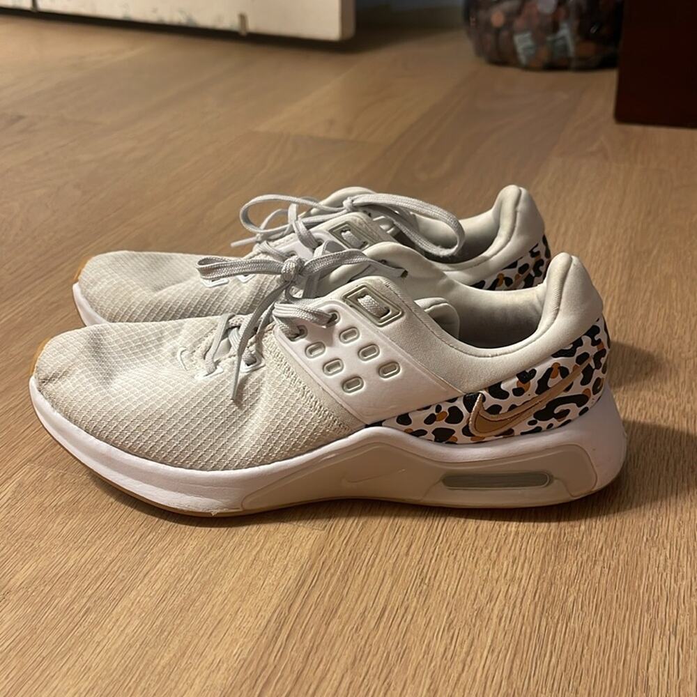 NIKE White Leopard Airmax Sneakers Size 9.5 - Picture 4 of 11